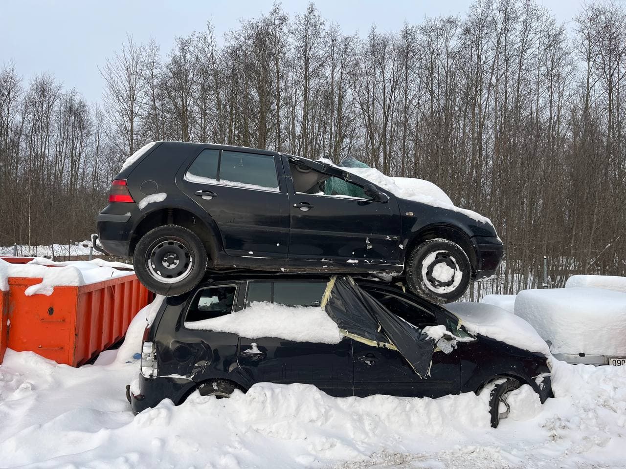 Volkswagen Golf — Avariiline, varuosadeks